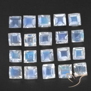 2.32克拉天然彩虹月长石，正方形，透明