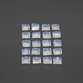 天然白色彩虹月光石，方形，3×3毫米，透明