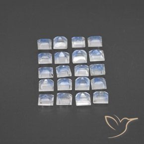 2.89克拉天然彩虹月长石，正方形，透明