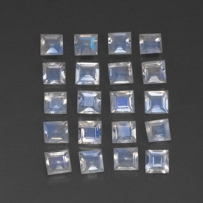 2.13天然白色彩虹月光石，方形，3×3毫米，透明