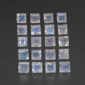 3.89天然白色彩虹月光石，方形，3.3×3.1毫米，透明