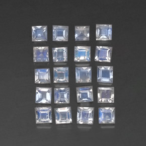 2.11天然白色彩虹月光石，方形，2.9×2.8毫米，透明