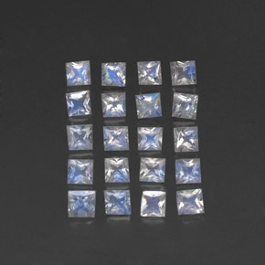 天然白色彩虹月光石，方形，3.1×3毫米，透明