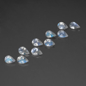 天然白色彩虹月光石，梨形，6×4毫米，透明