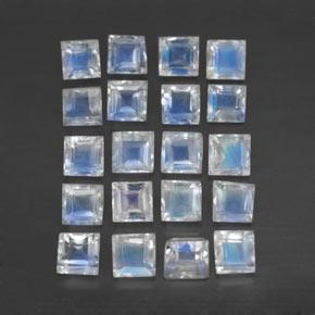 3.30天然彩虹月光石，方形，3.1×3毫米，透明