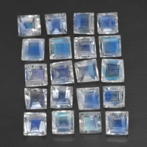 2.61天然白色彩虹月光石，方形，3×2.9毫米，透明