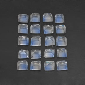 2.61天然白色彩虹月光石，方形，3×2.9毫米，透明