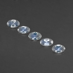 天然白色彩虹月光石，椭圆形切割，4.9×3.1毫米，透明