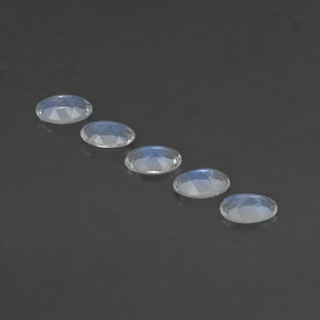 天然白色彩虹月光石，椭圆形切割，4.9×3.1毫米，透明