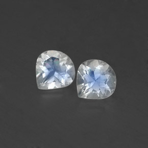 天然白色彩虹月光石，梨形，5.2×5.1毫米，透明