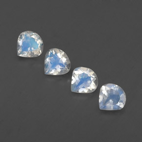 1.50天然白色彩虹月光石，梨形，5.1×5.1毫米，透明