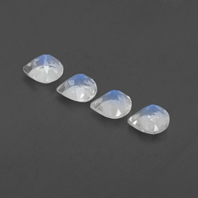 1.50天然白色彩虹月光石，梨形，5.1×5.1毫米，透明