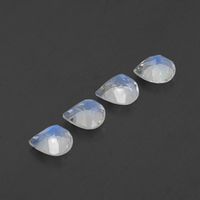 1.51天然白色彩虹月光石，梨形，5.2×5毫米，透明