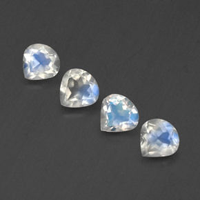 天然白色彩虹月光石，梨形，5.1×5.1毫米，透明