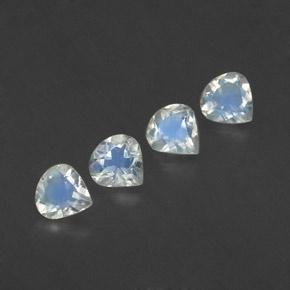天然白色彩虹月光石，梨形，4.9×4.8毫米，透明