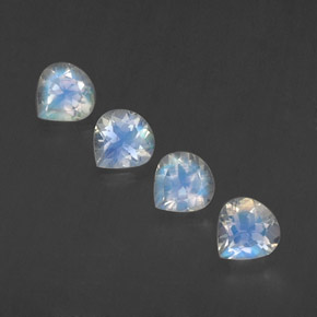 天然白色彩虹月光石，梨形，5.2×5.1毫米，透明