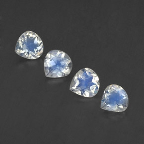 1.47天然白色彩虹月光石，梨形，5.1×5.1毫米，透明