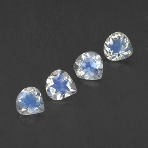1.47天然白色彩虹月光石，梨形，5.1×5.1毫米，透明