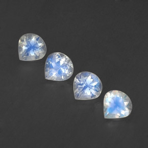 天然白色彩虹月光石，梨形，5.2×4.9毫米，透明