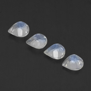 1.52天然白色彩虹月光石，梨形，5.2×5.2毫米，透明