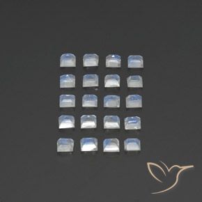 2.74克拉天然彩虹月长石，正方形，透明