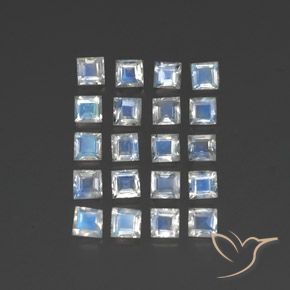 2.74克拉天然彩虹月长石，正方形，透明