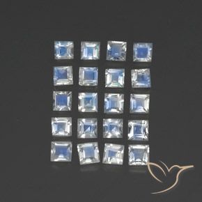 2.64克拉天然彩虹月长石，正方形，透明