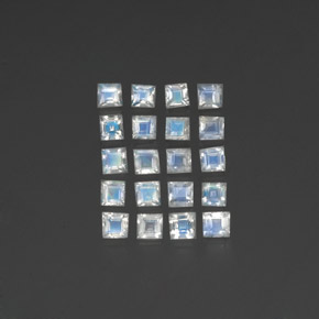 2.88天然白色彩虹月光石，方形，3×3毫米，透明