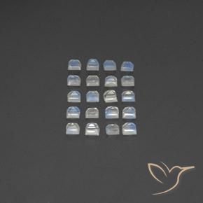3.44克拉天然彩虹月长石，正方形，透明