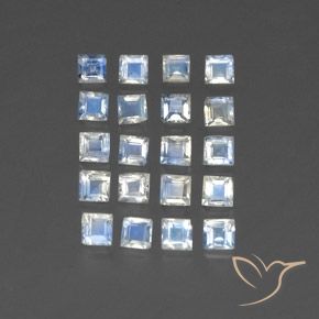 2.81克拉天然彩虹月长石，正方形，透明