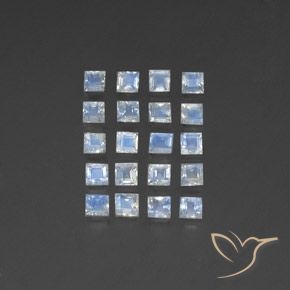 3.57ctw 天然 蓝白色 彩虹月长石, 正方形, 透明