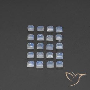3.57克拉天然彩虹月长石，正方形，透明