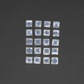 2.35天然白色彩虹月光石，方形，3.1×3毫米，透明