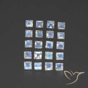 2.88克拉天然彩虹月长石，正方形，透明