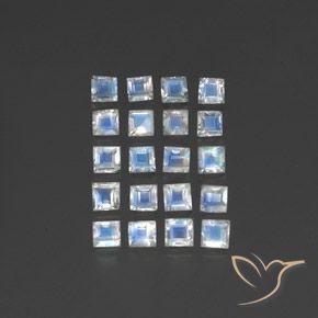 2.83克拉天然彩虹月长石，正方形，透明