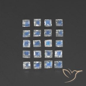 3.45克拉天然彩虹月长石，正方形，透明