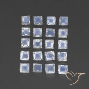 3.42克拉天然彩虹月长石，正方形，透明