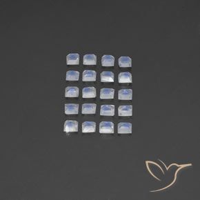 3.42克拉天然彩虹月长石，正方形，透明