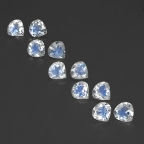 3.61天然白色彩虹月光石，梨形，5.2×5.1毫米，透明