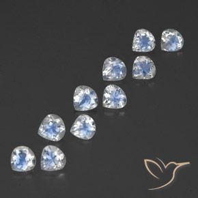 3.77克拉天然彩虹月长石，梨形，透明