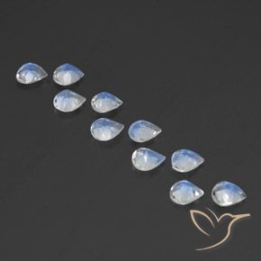 2.85克拉天然彩虹月长石，梨形，透明