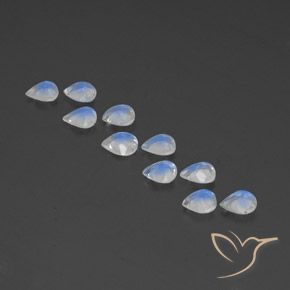 2.85克拉天然彩虹月长石，梨形，透明