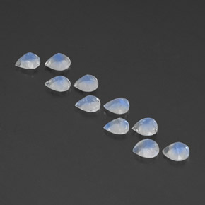 天然白色彩虹月光石，梨形，4.9×4.8毫米，透明