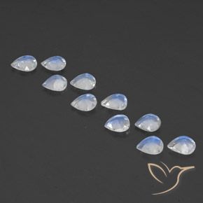 2.73克拉天然彩虹月长石，梨形，透明