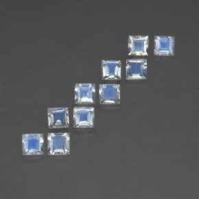 天然白色彩虹月光石，方形，4×3.9毫米，透明