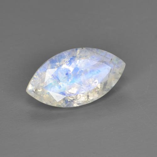1.85克拉天然白色彩虹月光石，马眼形，11.7×6.3毫米，透明