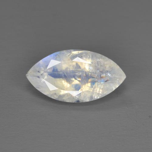 1.79克拉天然白色彩虹月光石，马眼形，11.9×6.3毫米，透明