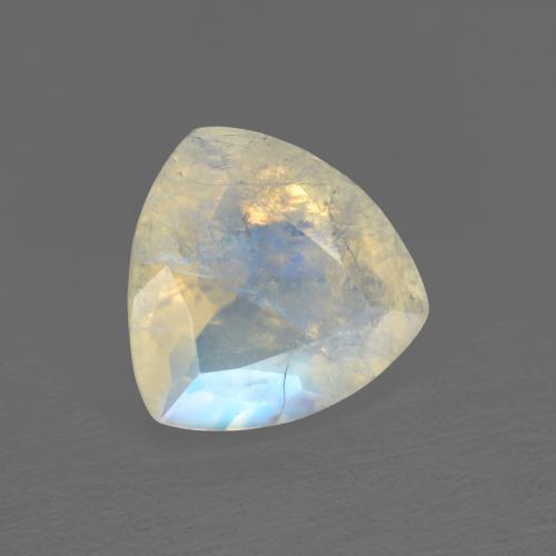 1.43克拉天然白色彩虹月光石，三角形，8×8毫米，透明