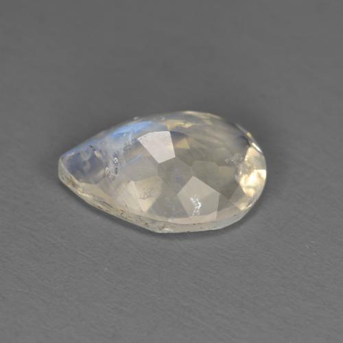 1.58克拉天然白色彩虹月光石，梨形，10.1×7毫米，透明