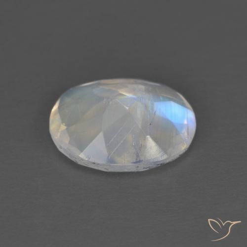 1.36克拉天然彩虹月长石，椭圆形，透明